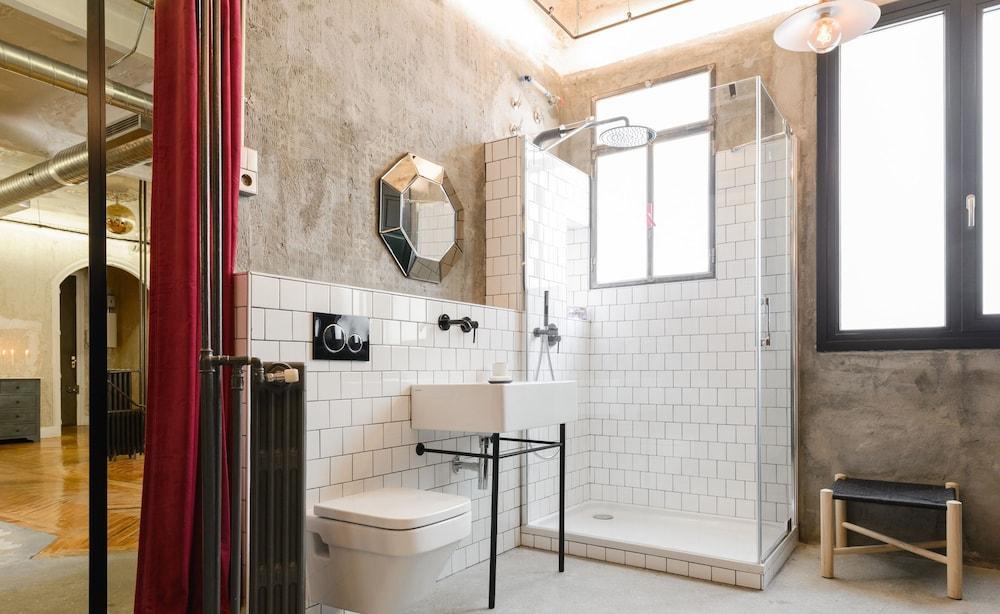 Charming Puerta De Alcala Apartment Madrid Luaran gambar